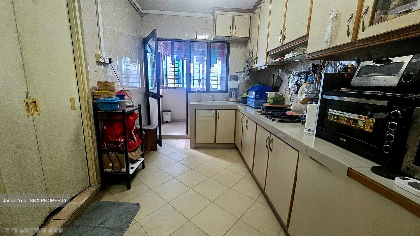 Blk 669A Jurong West Street 64 (Jurong West), HDB Executive #590764781